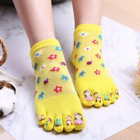 Roztomilé ponožky žlté